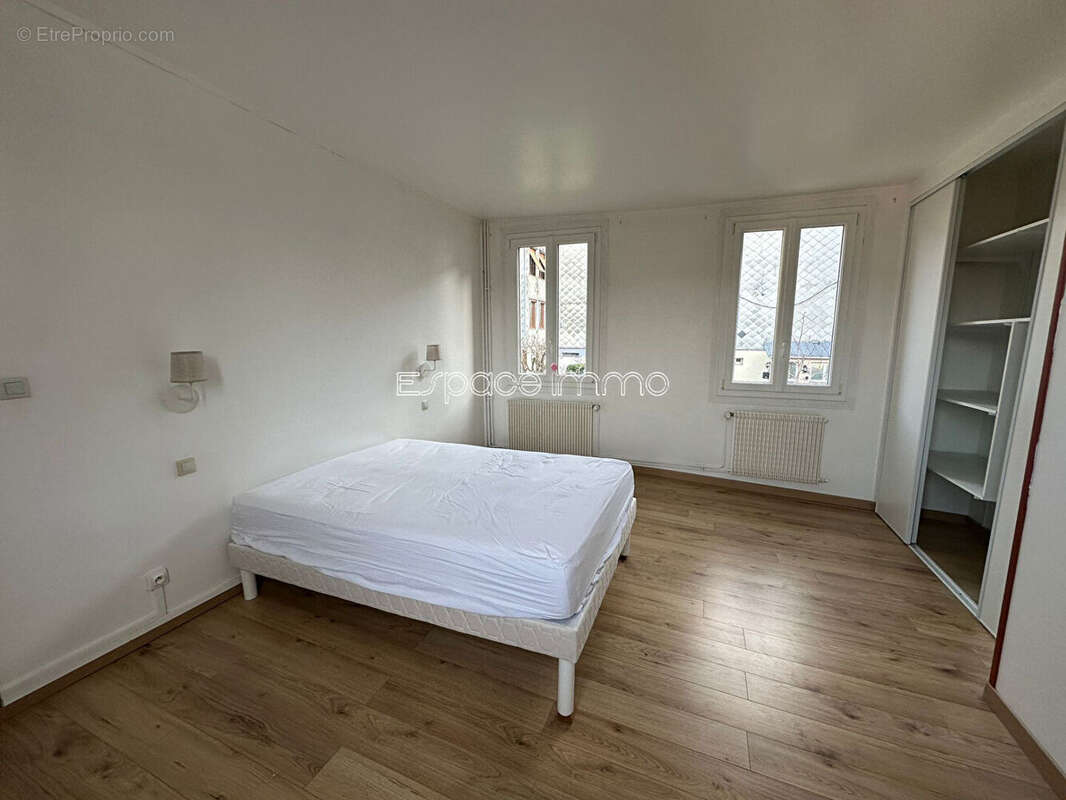 Maison à DEVILLE-LES-ROUEN