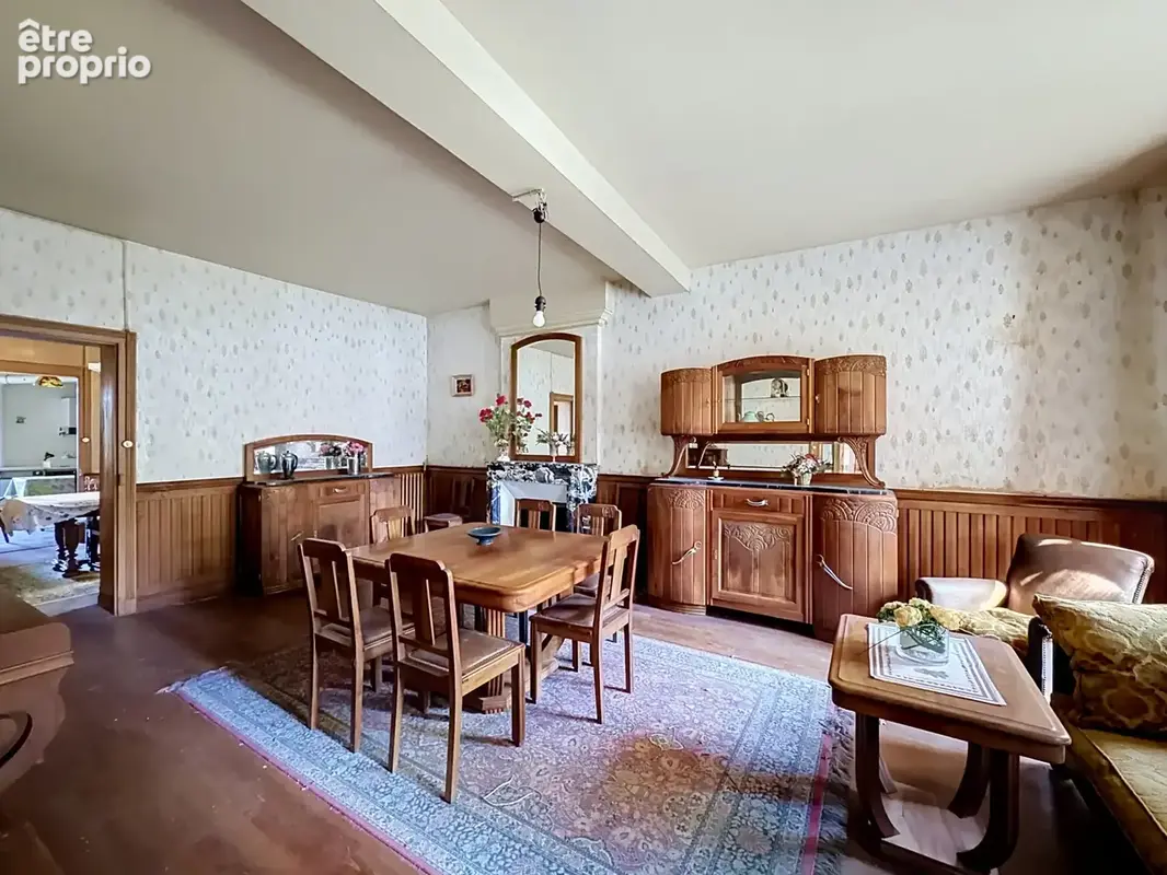 Belle maison de caractère à rénover proche commerces - photo 6