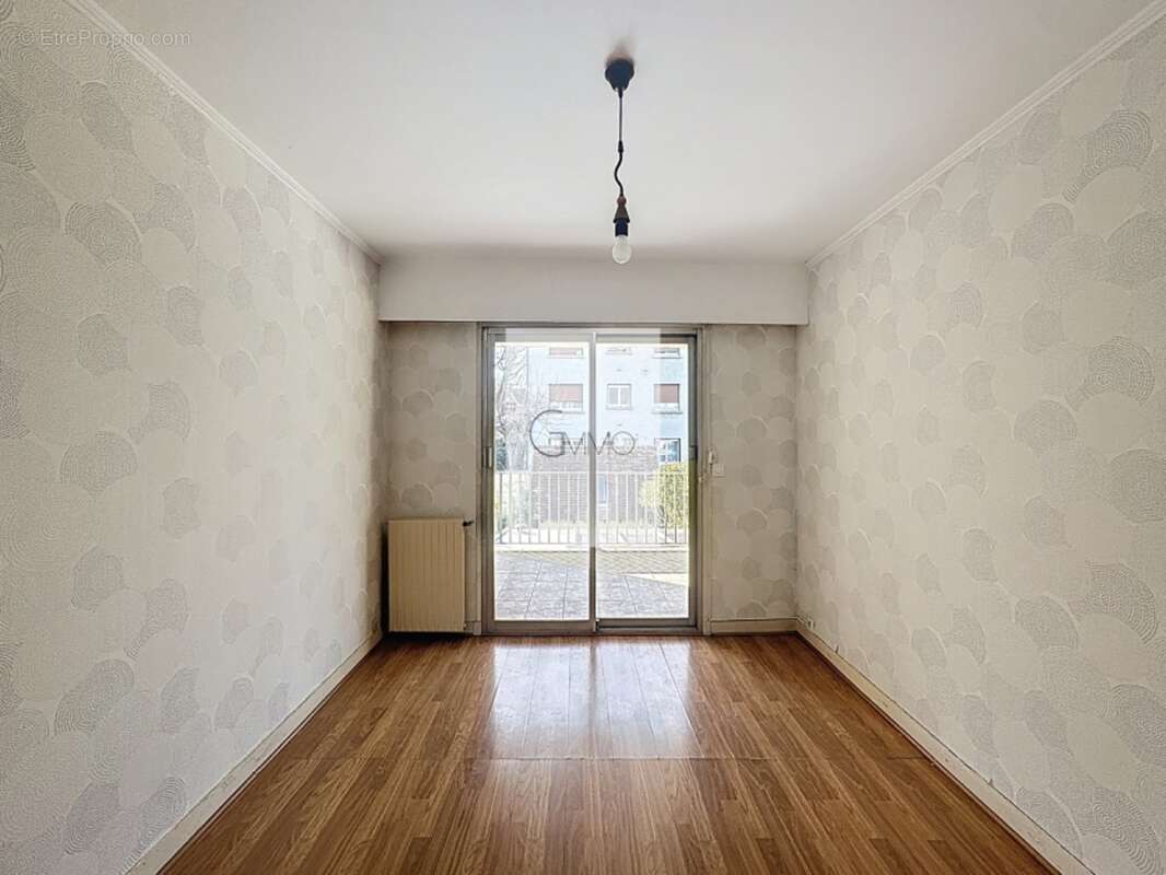 Appartement à CHEVILLY-LARUE