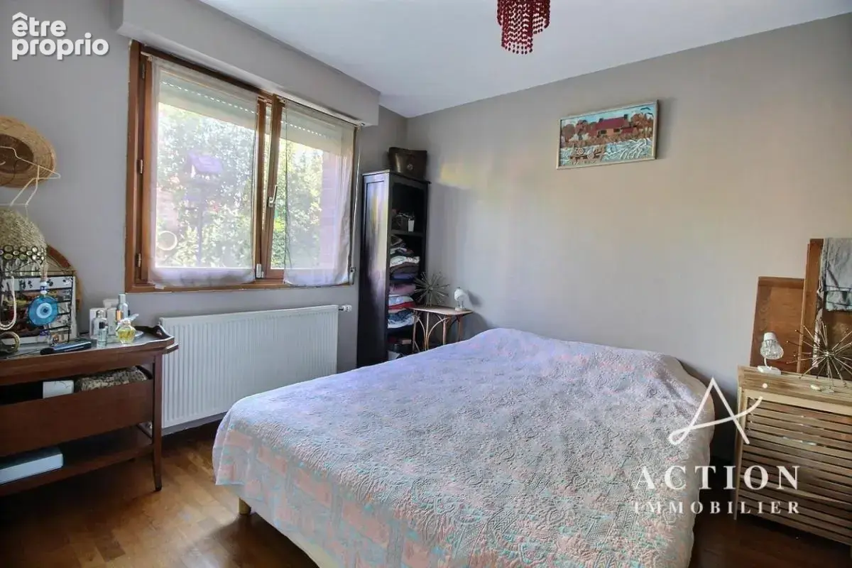 Leers -maison individuelle 137 m² - flamande - semi plain pied - 4 chambres - 2 garages - place de stationnement - jardin - photo 7