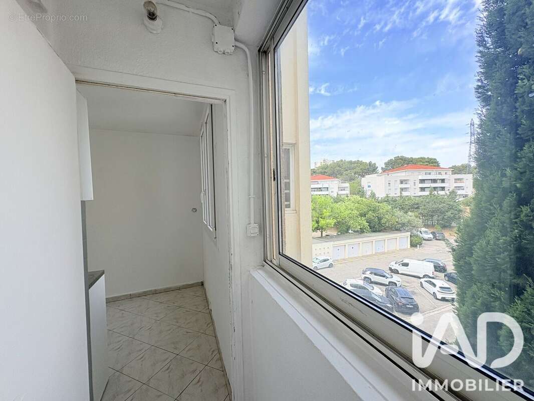 Appartement 60 m² à Martigues  - photo 9