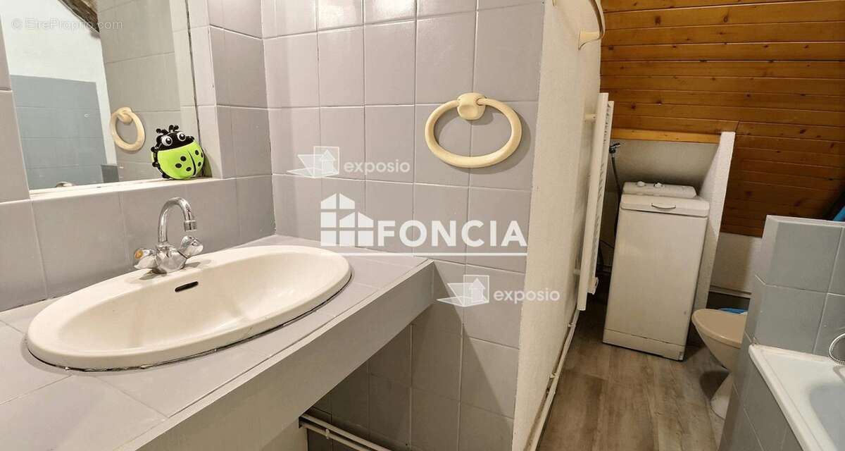 Appartement à CULOZ