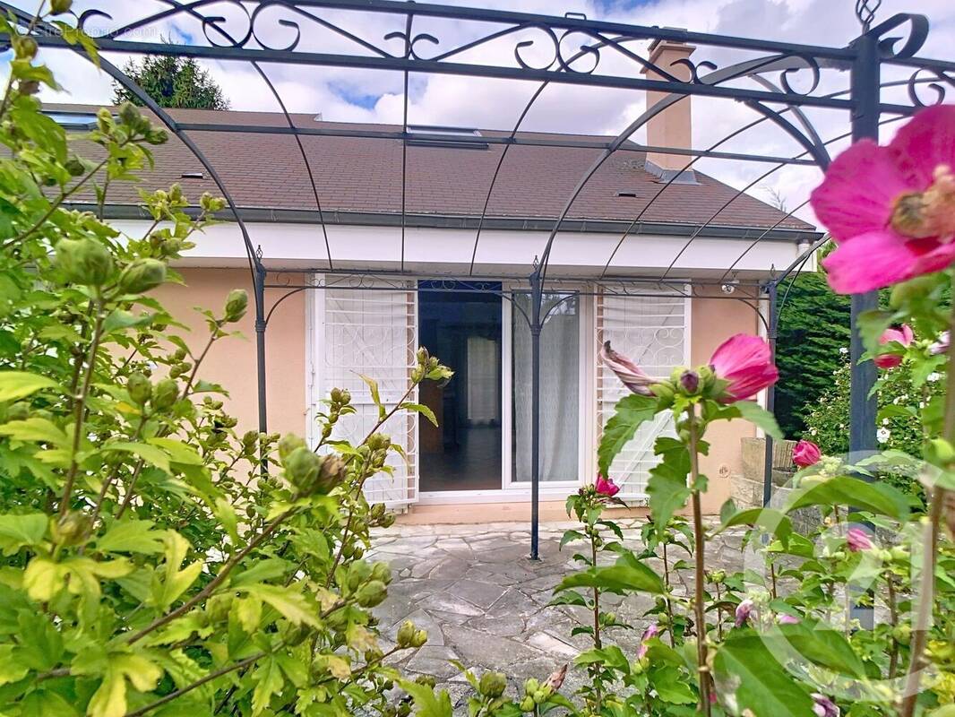 Photo 1 - Maison à THIAIS