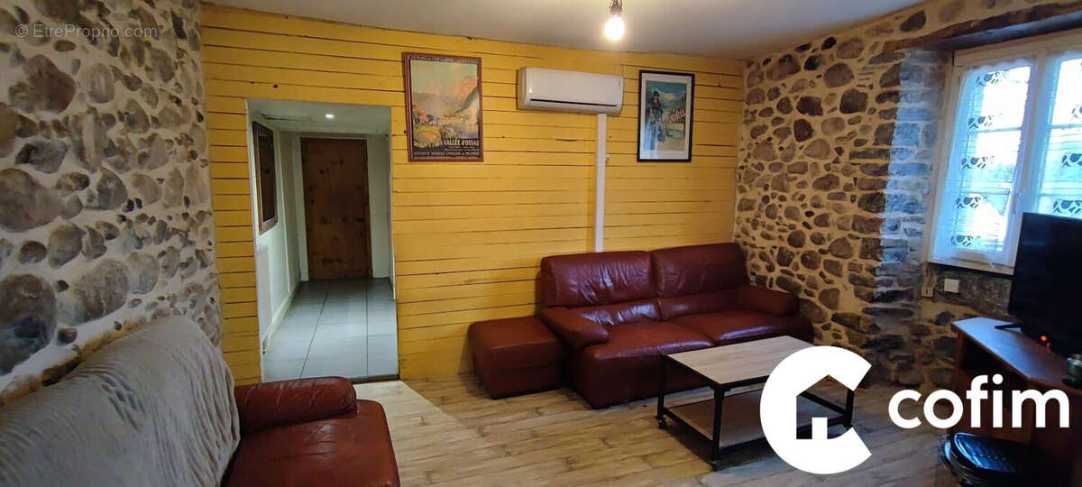 Maison à BUZY