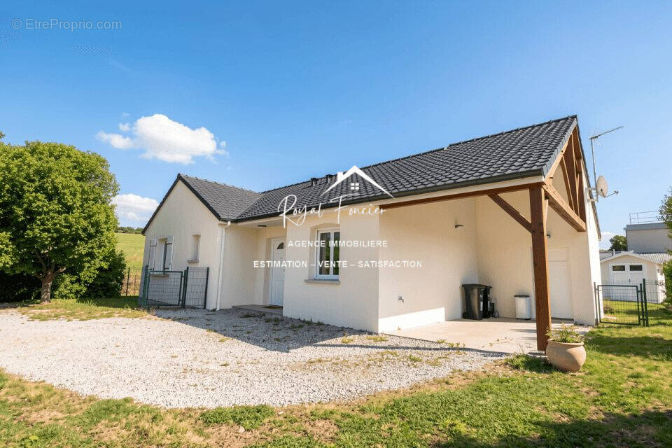 Maison à CHATELLERAULT