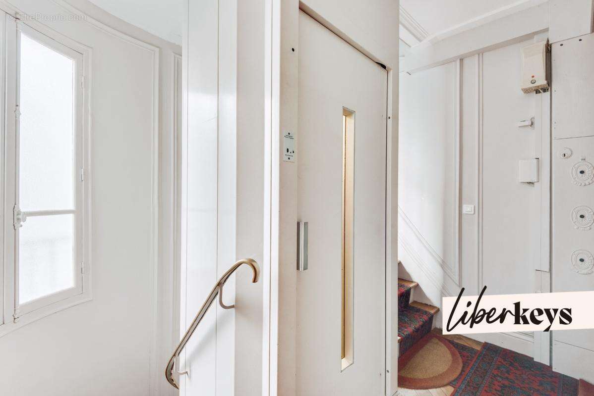 Appartement à PARIS-9E