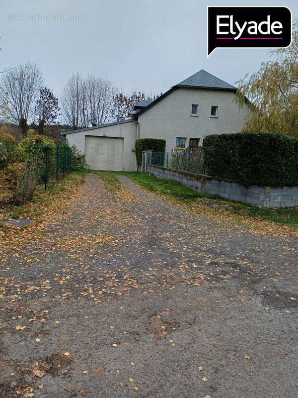 Appartement 135 m² à Paulhac  - photo 8