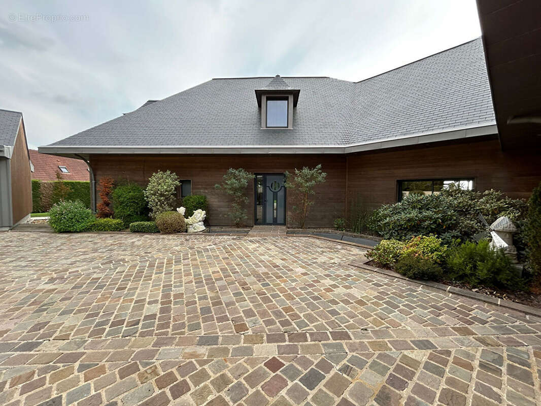 Maison à ILLIERS-COMBRAY