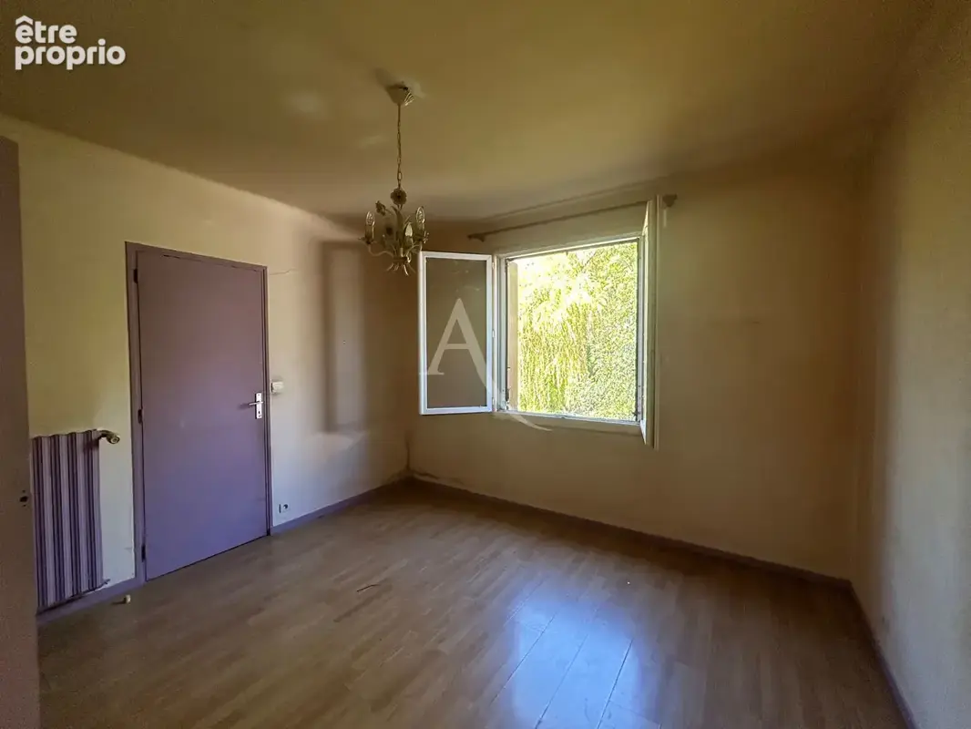 Ensemble immobilier à L'ILE D'ELLE - photo 9