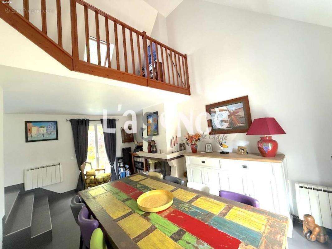 Maison à CLAYE-SOUILLY