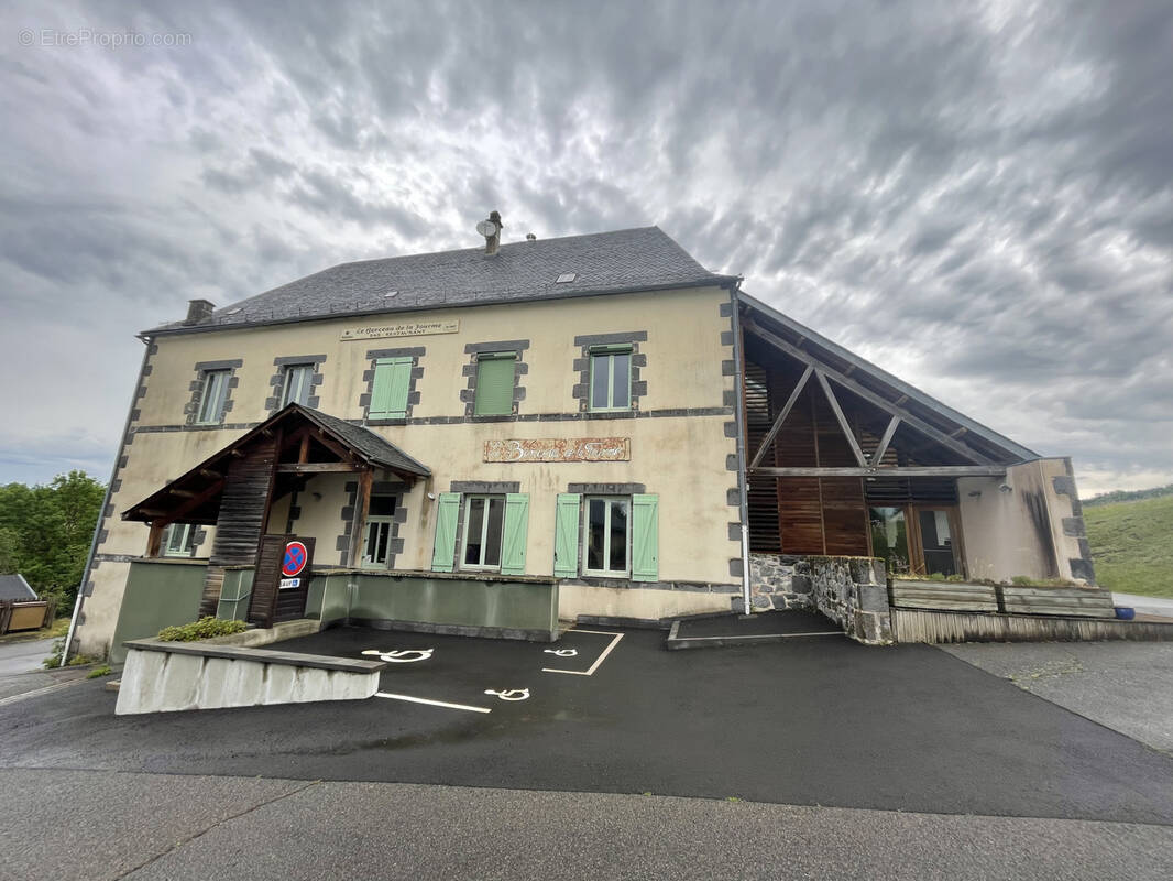 Maison à PERPEZAT