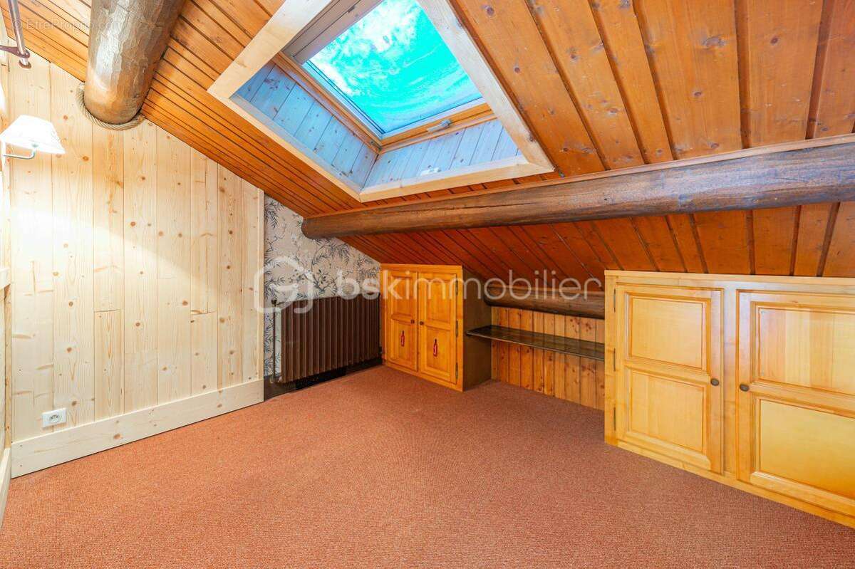 Appartement à FONTCOUVERTE-LA-TOUSSUIRE