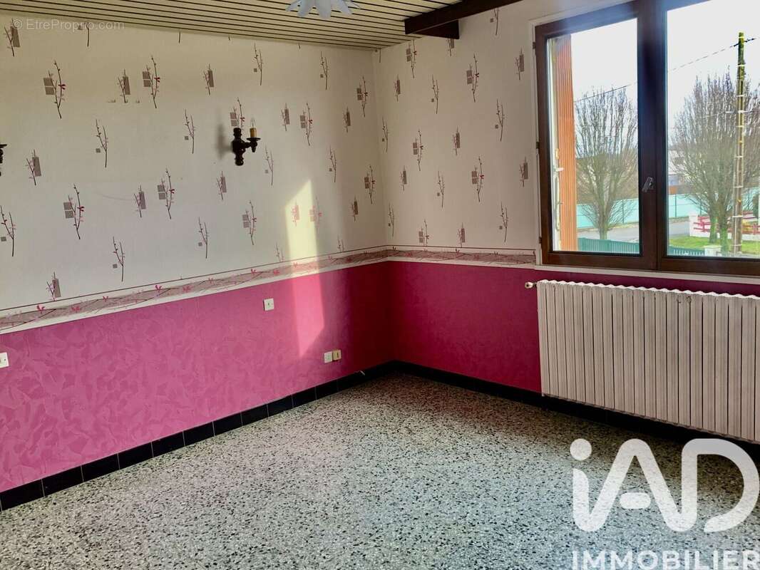 Photo 6 - Maison à SAVIGNE-L'EVEQUE