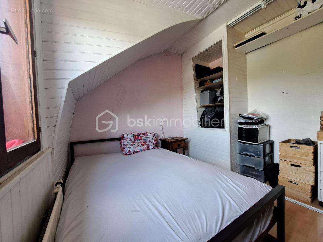 Maison avec garages et jardin a 5 minutes d'abbeville - photo 10