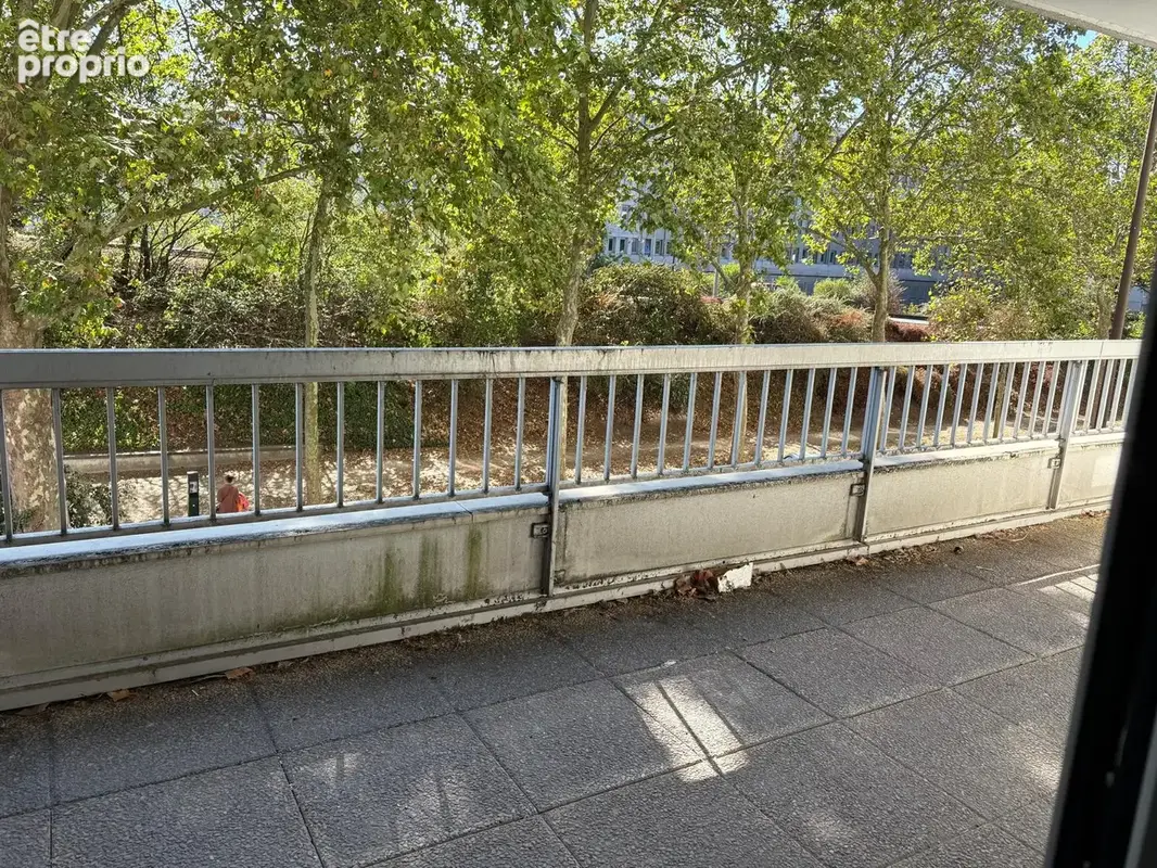 Orléans   boulevard jean jaurès   plateau de 109 m2 avec 2 terrasses et 2 parkings - photo 3