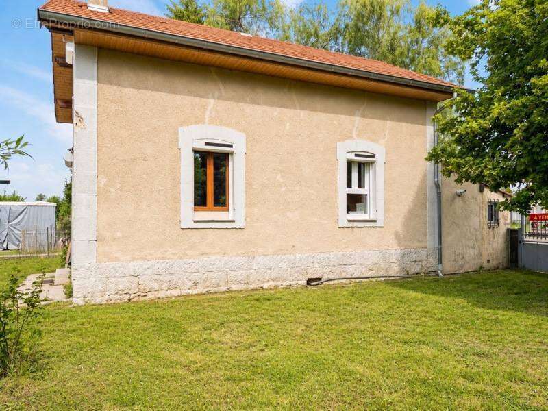 Maison à LES ABRETS