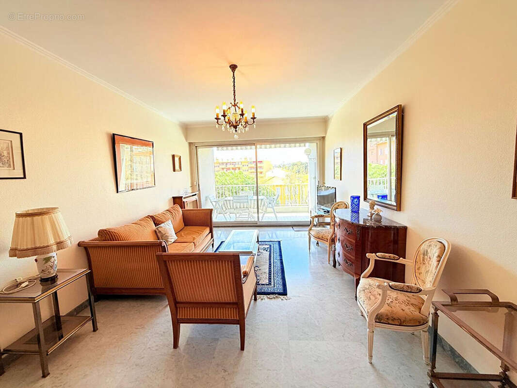 Appartement à MENTON