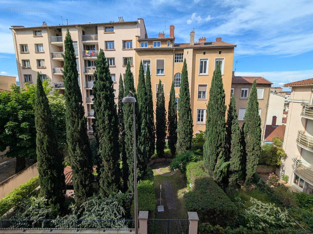 Appartement à LYON-4E