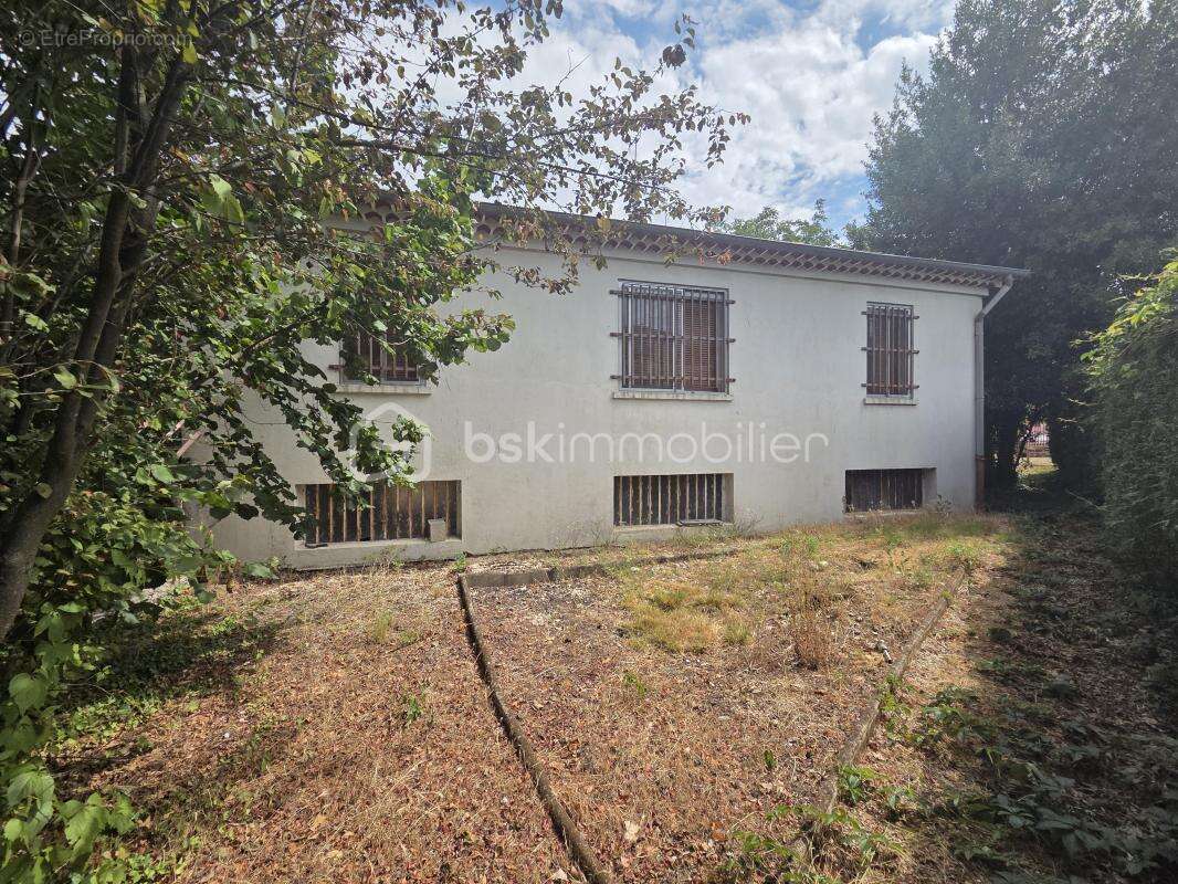 Maison à COUBLEVIE