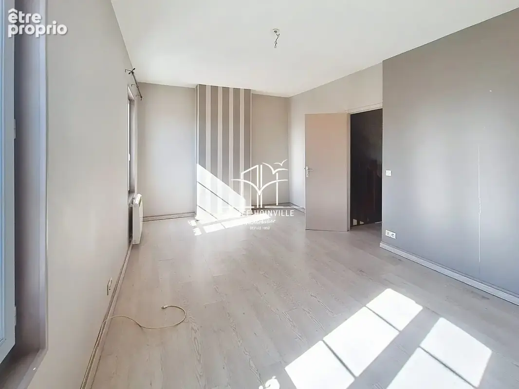 Appartement 4 pièces 67 m² à vendre à Trouville-Sur-Mer (14360) - photo 2