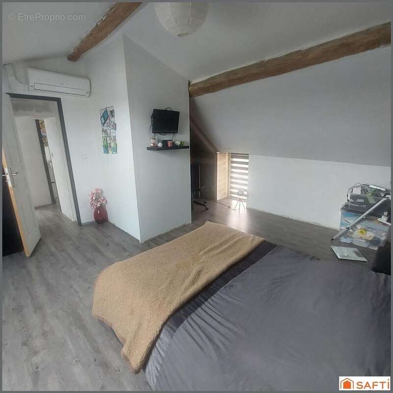 Photo 9 - Maison à LA CHAPELLE-SAINT-URSIN