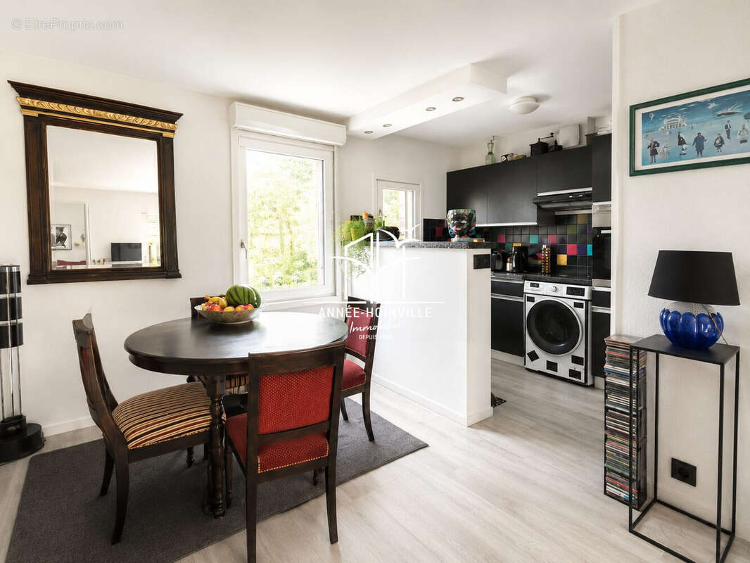 Appartement à TOURGEVILLE