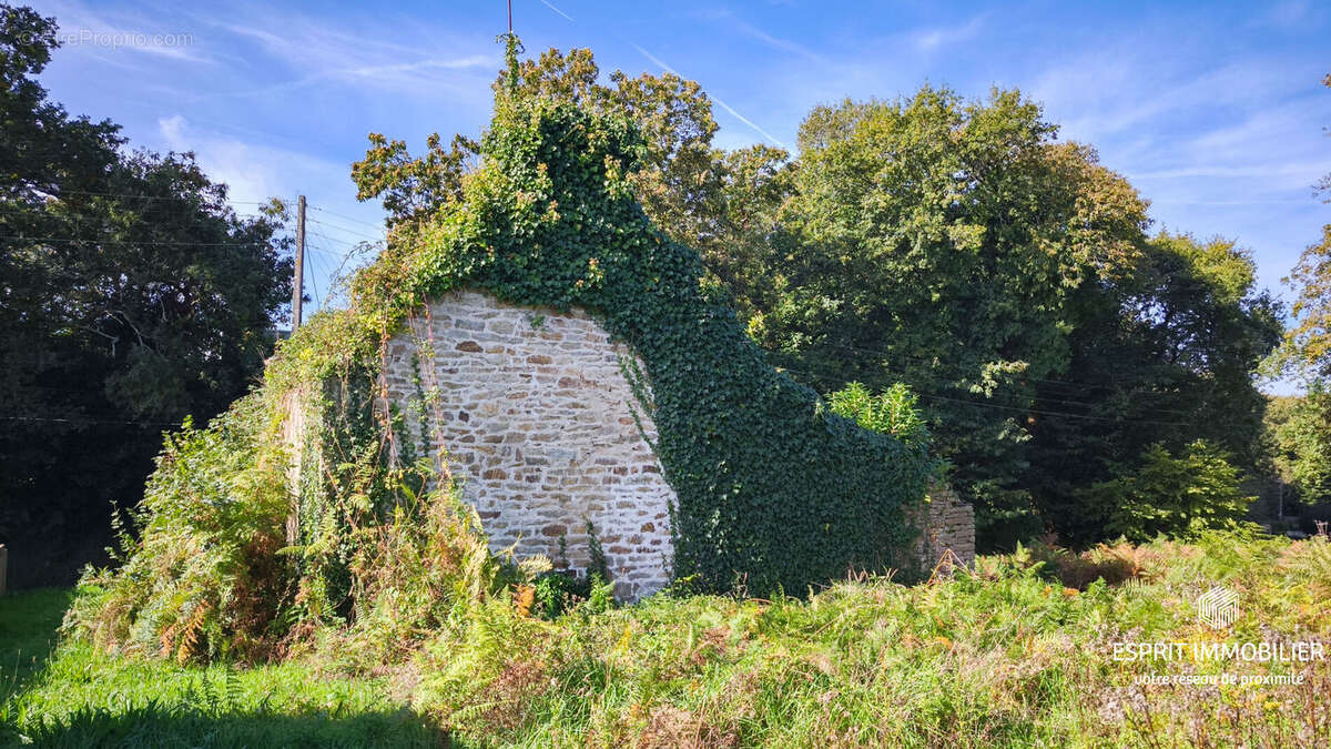 Maison à MELGVEN
