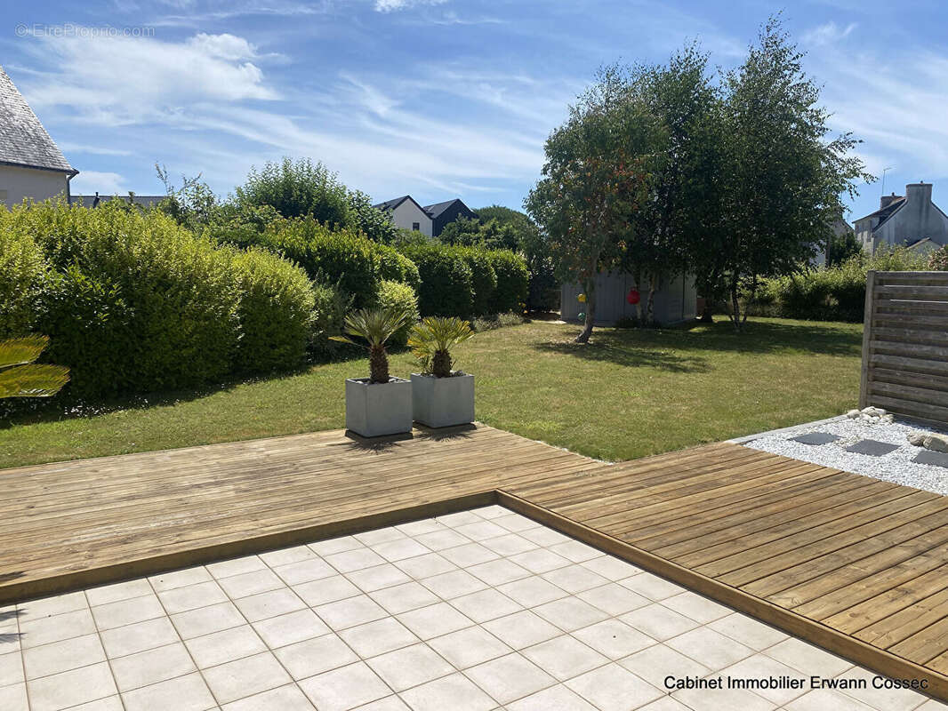 LOCTUDY-Larvor  Une maison récente à deux pas des plages. - photo 13