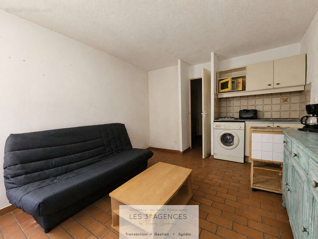 Appartement à COGOLIN