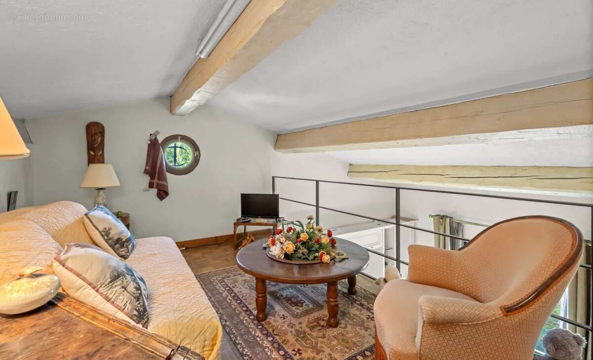 Maison à MOUGINS