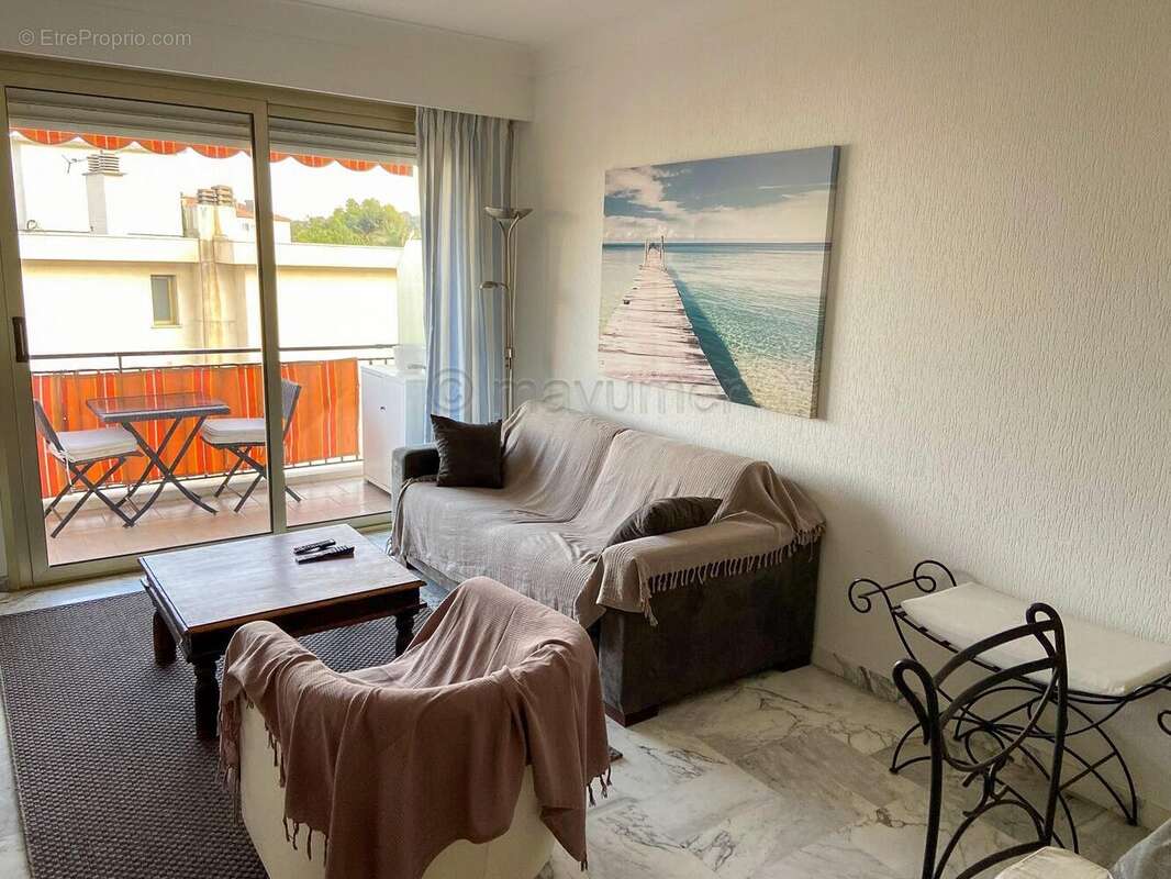 T2 avec terrasse vue mer + garage 06190 Roquebrune-Cap-Martin n°10 - Appartement à ROQUEBRUNE-CAP-MARTIN