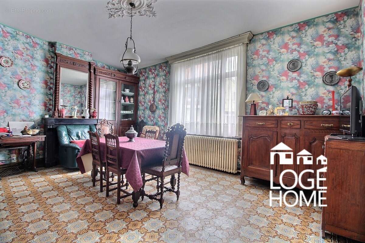 Maison à MARQUETTE-EN-OSTREVANT