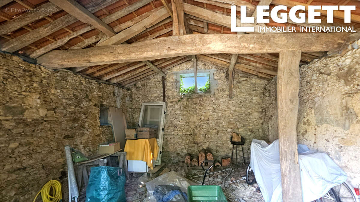 Maison à MOUILLERON-EN-PAREDS