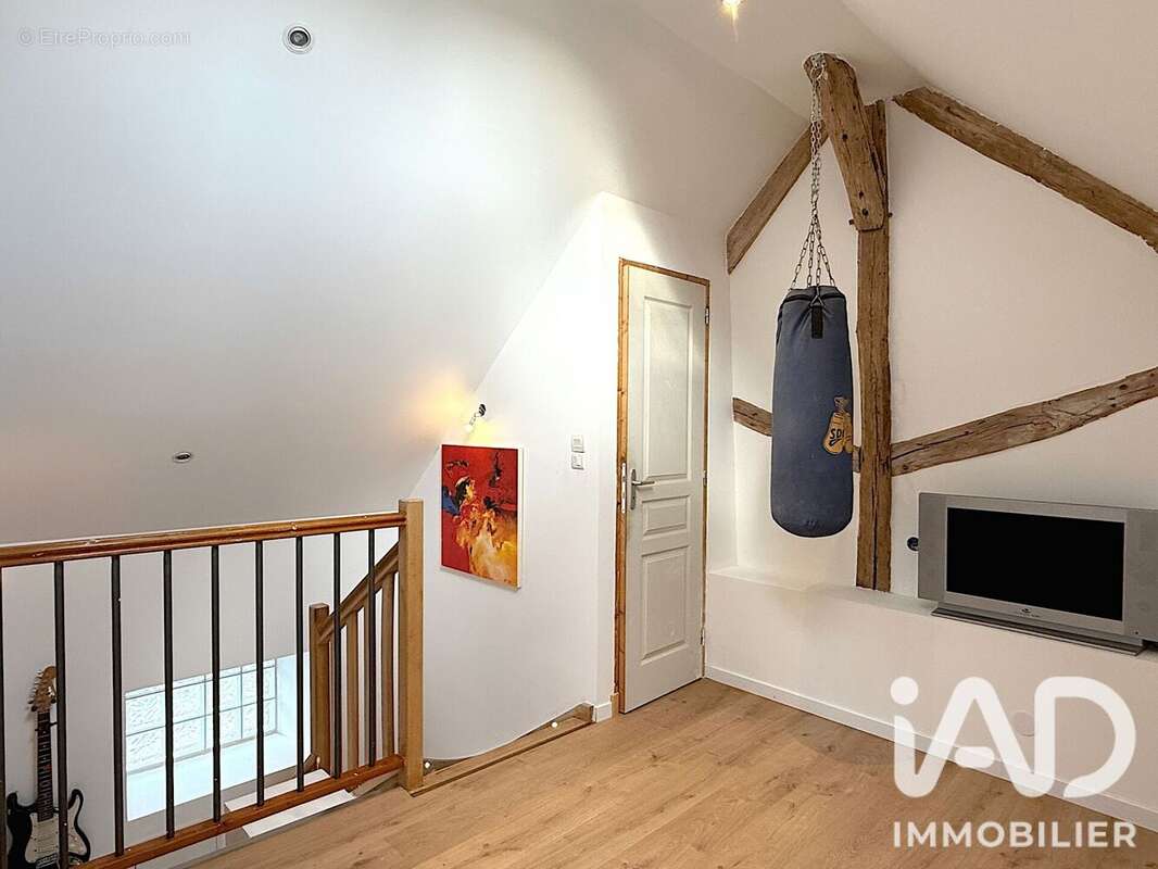 Photo 9 - Maison à HOUDAN