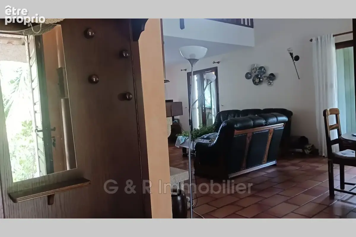 Maison 5 pièces 125 m² à vendre à Martigues (13500) - photo 3
