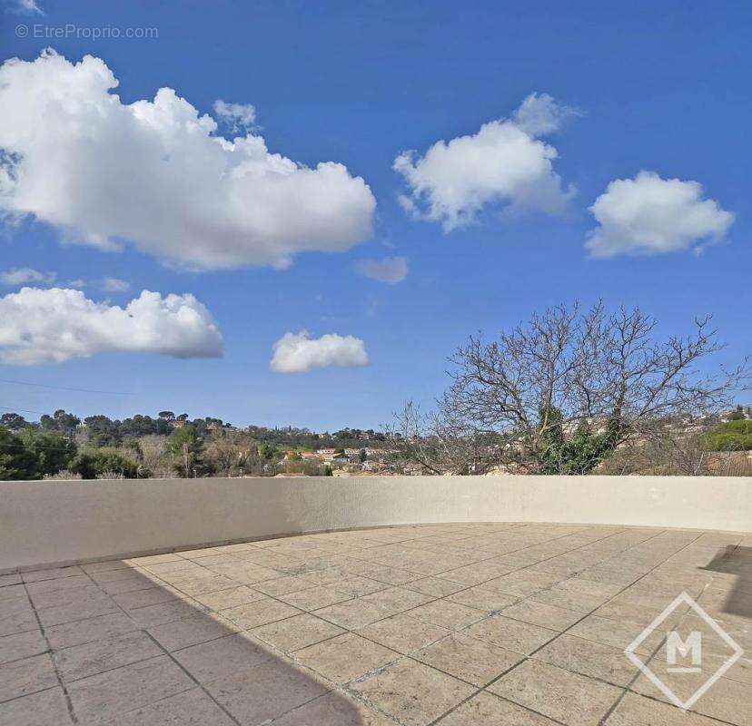 Maison à MARSEILLE-12E