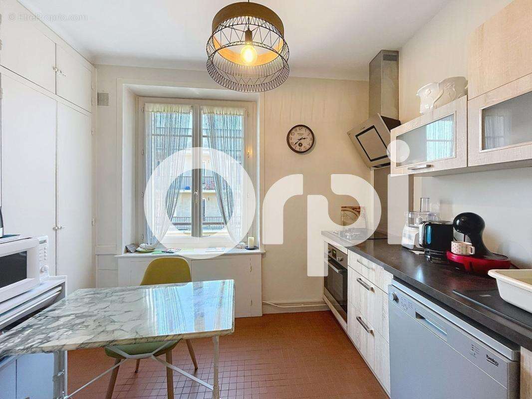 Appartement à BRIVE-LA-GAILLARDE
