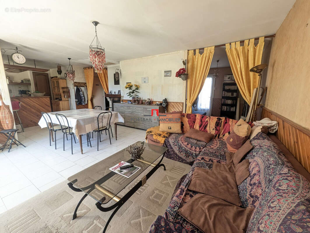 Maison à CARTELEGUE