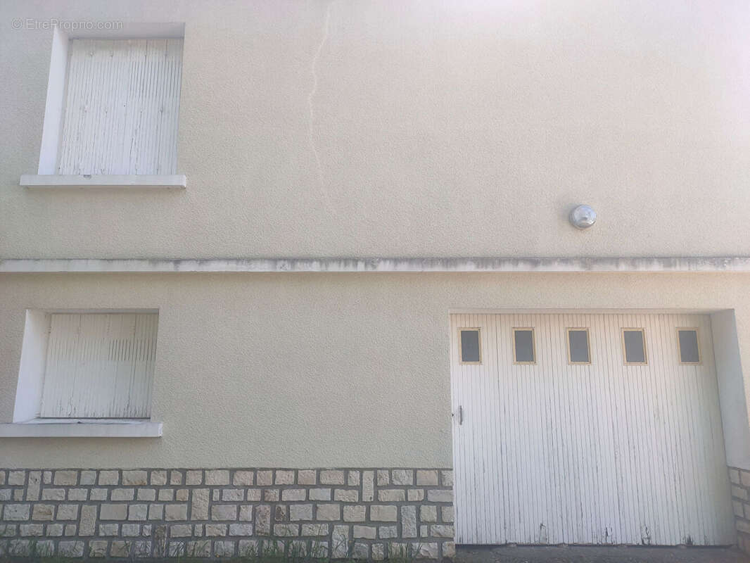 Maison à SAINT-MARTIN-LE-BEAU