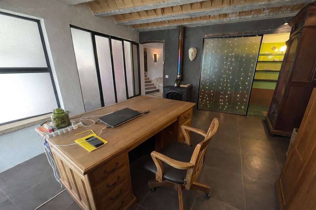 Maison à AMPUS