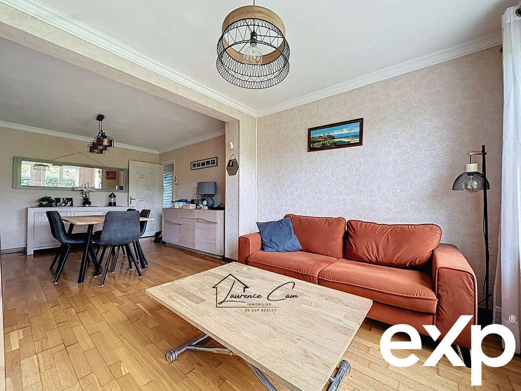 Maison à PLOUGUERNEAU