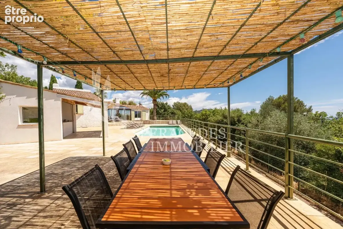 Saint-Cézaire-sur Siagne - Magnifique villa avec vue panoramique - photo 3