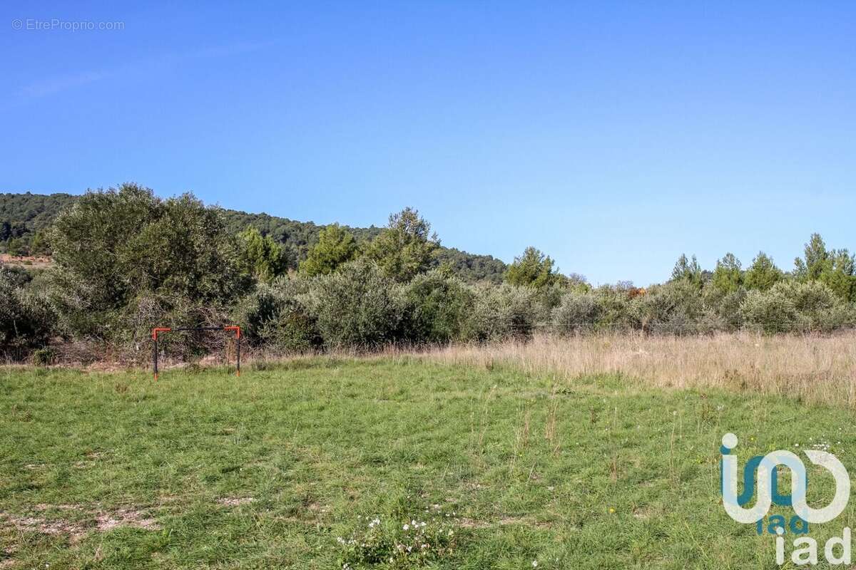 Photo 2 - Terrain à MAILHAC