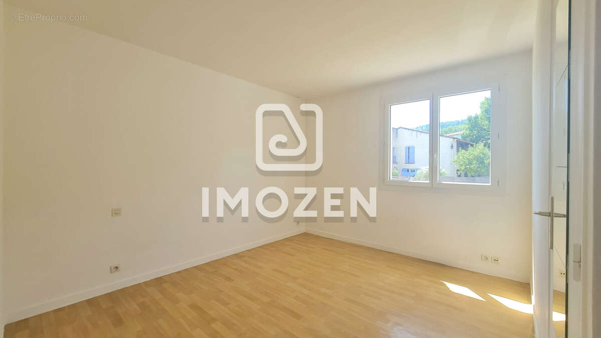 Appartement à BRIGNOLES