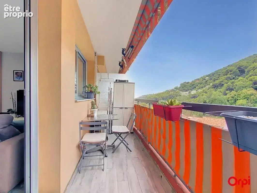 Menton, quartier vallee de gorbio : 2 pieces de 41 m2 avec parking, cave - photo 3