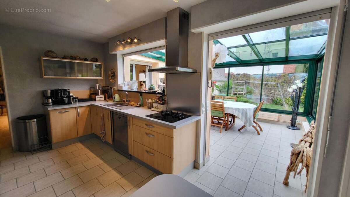 Maison à SAINT-QUENTIN