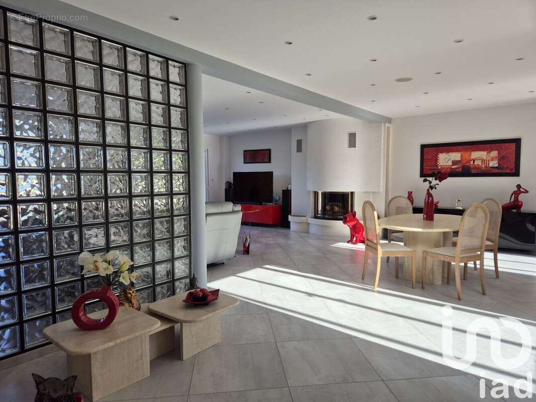 Photo 8 - Maison à BERNAY-VILBERT