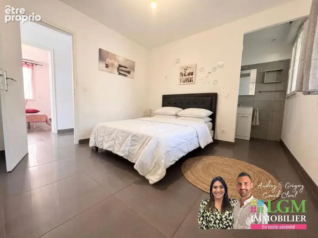 T5 en rez-de-jardin, 4 chambres, 250m2 de jardin privatif, 2 places de parking - photo 15
