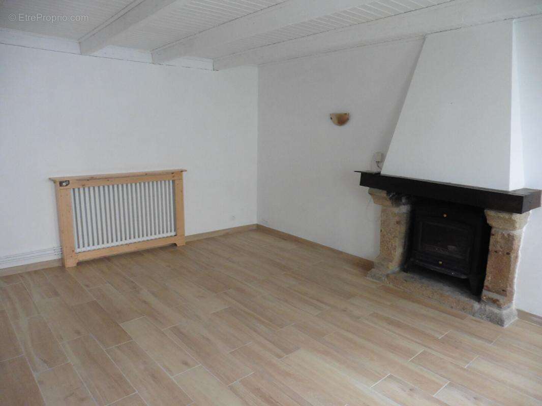 Maison à QUIMPERLE