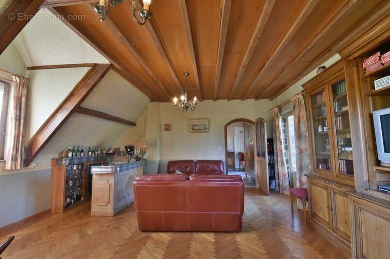 Maison à SAINT-AGNANT-DE-VERSILLAT